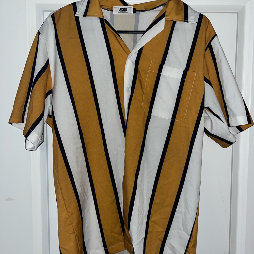Men’s Button Down